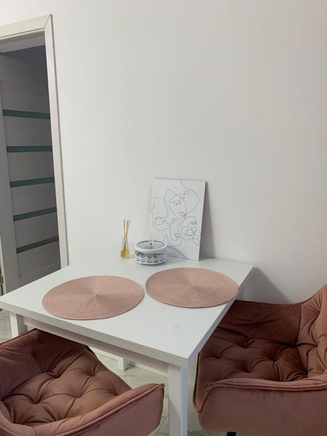 Ap Studio Caransebeş Dış mekan fotoğraf